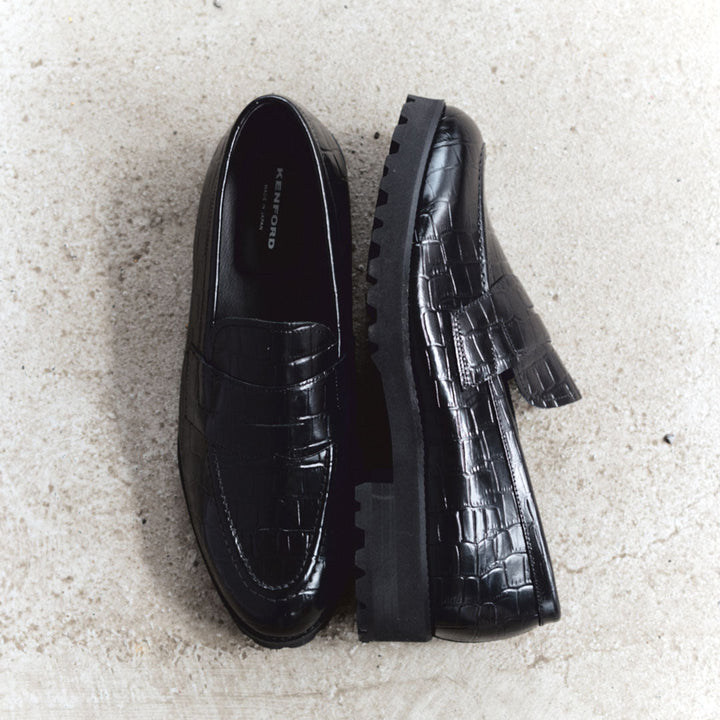 KENFORD MENS TANK SOLE LOAFERS / BLACK CROCODILE