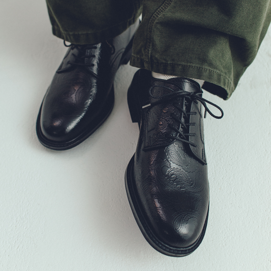 MENS CLASSIC PLAIN TOE / BLACK PAISLEY