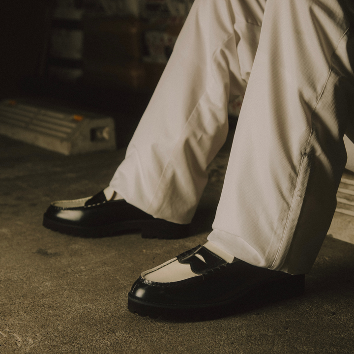 WOMENS TANK SOLE LOAFERS/BLACK WHITE 