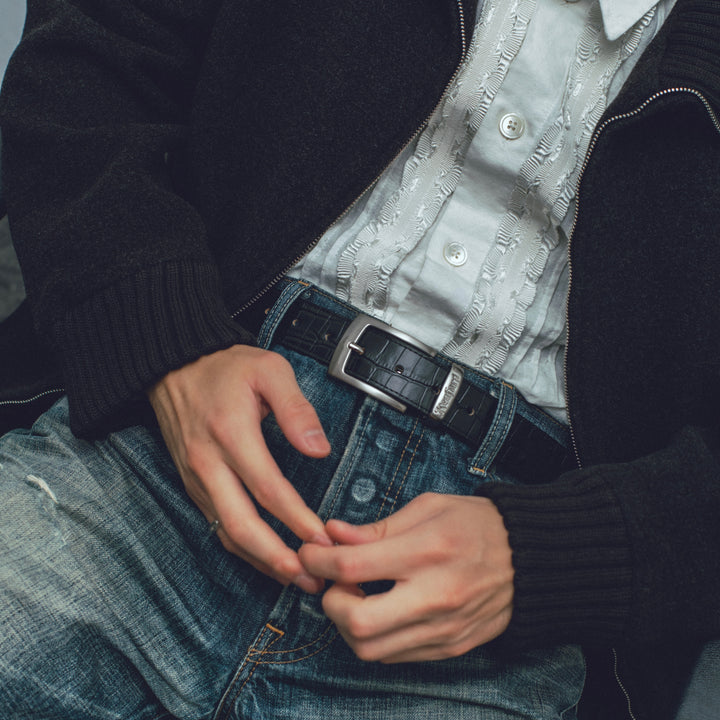 EMBOSSED LEATHER BELT / BLACK CROCODILE