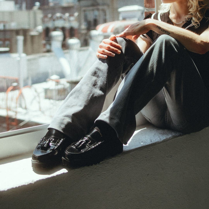 WOMENS TANK SOLE LOAFERS / BLACK QUILT TASSEL