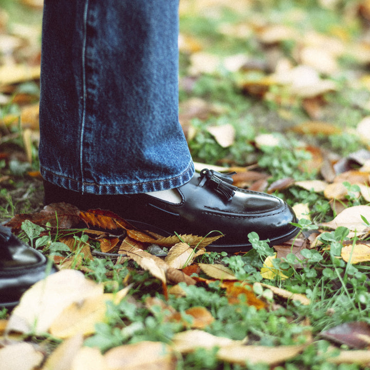 KENFORD WOMENS TASSEL LOAFERS/BLACK