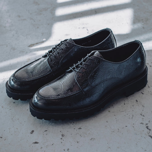 MENS NEW CLASSIC U-MOC LACE UP SHOES / BLACK PAISLEY