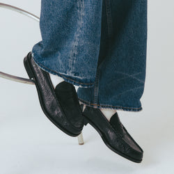 MENS EMBOSSED LOAFERS / BLACK PAISLEY