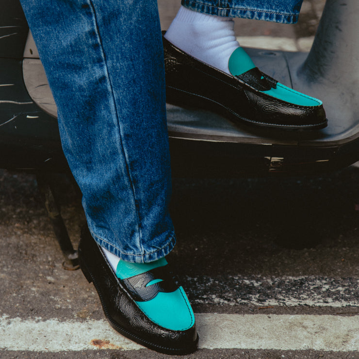 MENS EMBOSSED LOAFERS / BLACK TURQUOISE BLUE PAISLEY