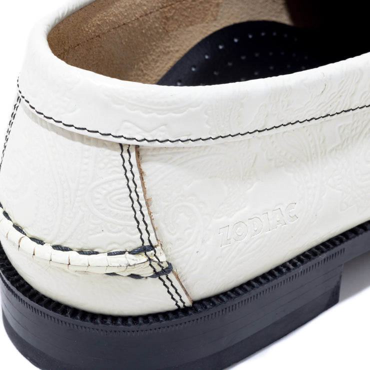 MENS EMBOSSED LOAFERS / WHITE BLACK PAISLEY