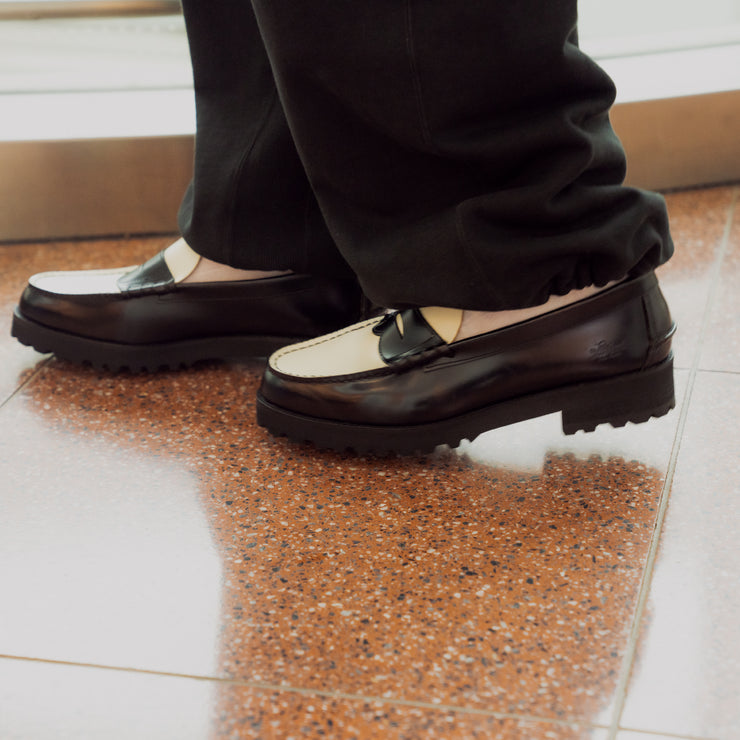 MENS TANK SOLE LOAFERS/BLACK WHITE 