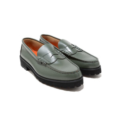 【8월 29일(금) 11:00~ AVIREX SHIBUYA에서 선행 발매 개시】MENS TANK SOLE LOAFERS "ICON of FLIGHT" / SAGE NYLON EMBOSSED