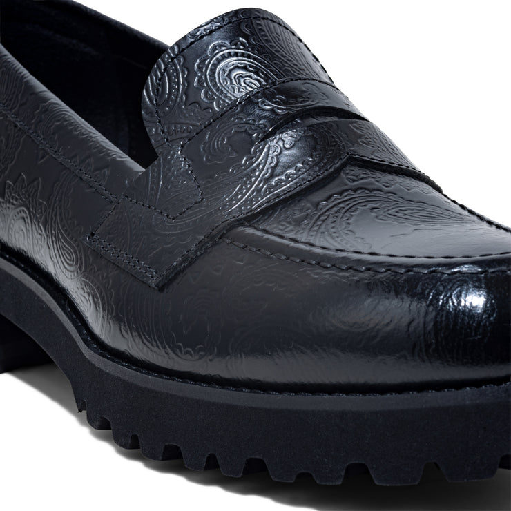 KENFORD WOMENS TANK SOLE EMBOSSED LOAFERS / BLACK PAISLEY