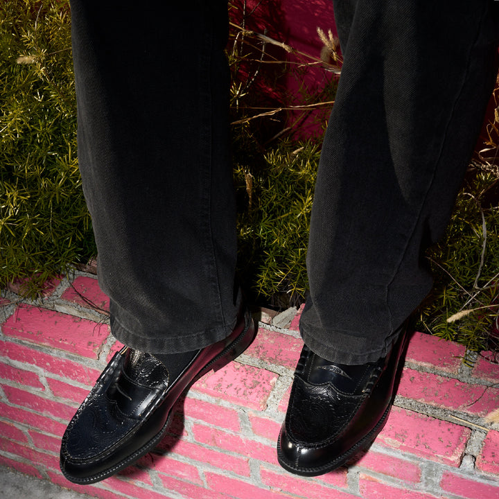 MENS EMBOSSED LOAFERS/BLACK BLACK PAISLEY 